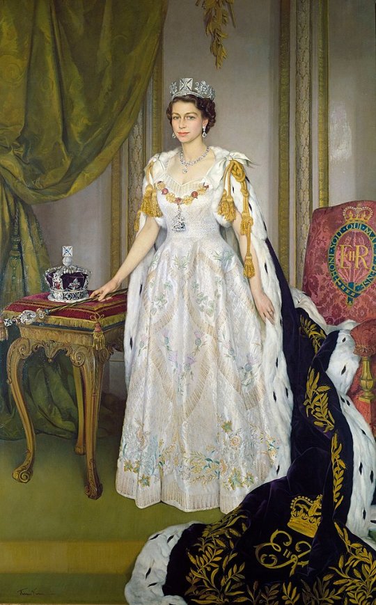 Elżbieta II. Królowa czasu przełomów i kryzysów