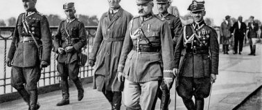 Piłsudski: "W jedną ziemię wsiąkła nasza krew"